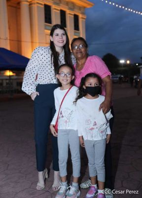 Feria del Comercio Navideño 2020 en Managua