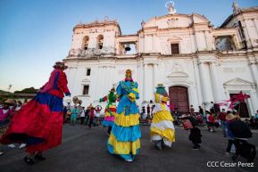 ¿Quién Causa Tanta Alegría? ¡La Concepción de María!
