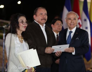 Embajadores presentan Cartas Credenciales al Presidente Daniel Ortega y a la Vicepresidenta Rosario Murillo