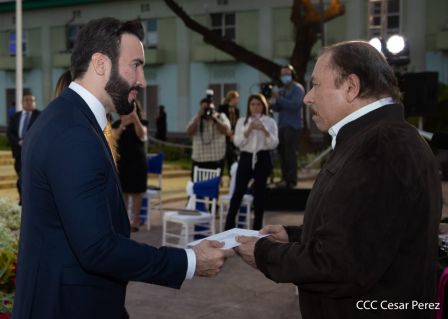 Embajadores presentan Cartas Credenciales al Presidente Daniel Ortega y a la Vicepresidenta Rosario Murillo