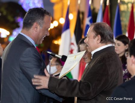 Embajadores presentan Cartas Credenciales al Presidente Daniel Ortega y a la Vicepresidenta Rosario Murillo