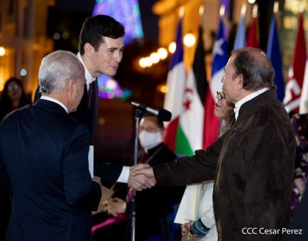 Embajadores presentan Cartas Credenciales al Presidente Daniel Ortega y a la Vicepresidenta Rosario Murillo