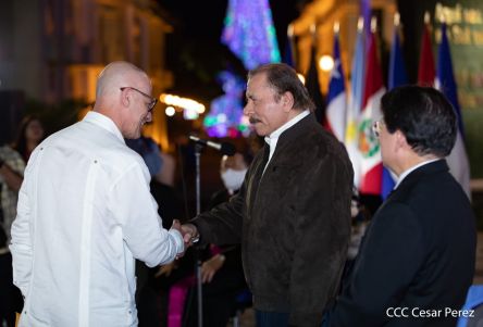 Embajadores presentan Cartas Credenciales al Presidente Daniel Ortega y a la Vicepresidenta Rosario Murillo