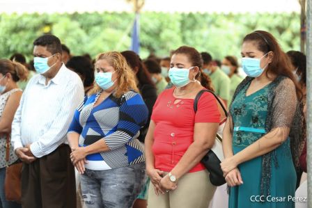 Jóvenes se gradúan  en Centro de Formación y Desarrollo Juventud de la Policía Nacional