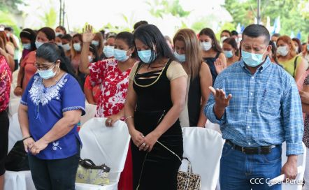 Jóvenes se gradúan  en Centro de Formación y Desarrollo Juventud de la Policía Nacional