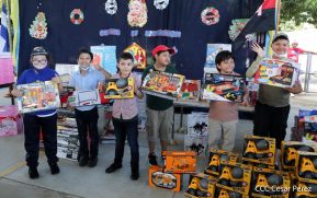 Niños continúan recibiendo juguetes en todo Nicaragua