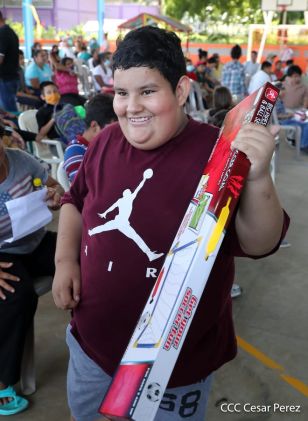 Niños continúan recibiendo juguetes en todo Nicaragua