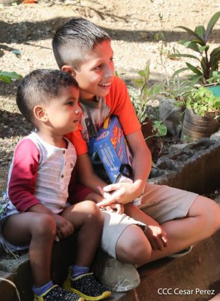 Niños continúan recibiendo juguetes en todo Nicaragua