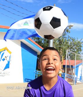 Niños continúan recibiendo juguetes en todo Nicaragua