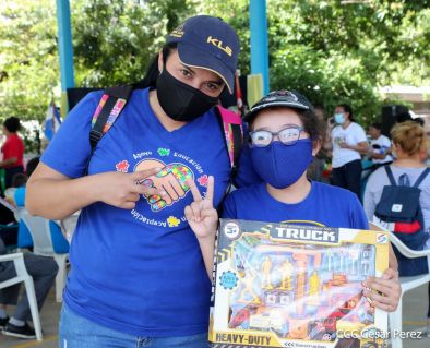 Niños continúan recibiendo juguetes en todo Nicaragua