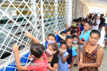 Niños continúan recibiendo juguetes en todo Nicaragua