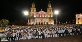 Daniel y Rosario en acto del 80 Aniversario del Tránsito a la Inmortalidad del General Augusto C. Sandino