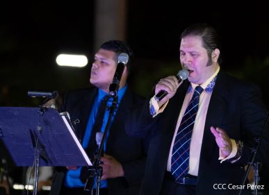 Por Amor: Nicaragua realiza concierto en homenaje a Armando Manzanero 