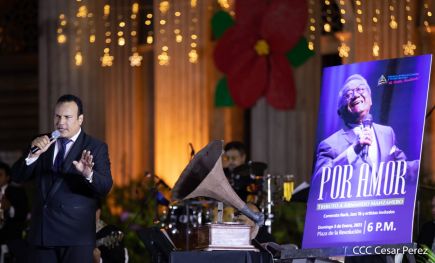 Por Amor: Nicaragua realiza concierto en homenaje a Armando Manzanero 