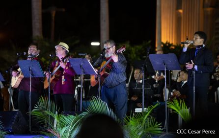 Por Amor: Nicaragua realiza concierto en homenaje a Armando Manzanero 