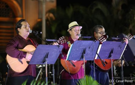 Por Amor: Nicaragua realiza concierto en homenaje a Armando Manzanero 