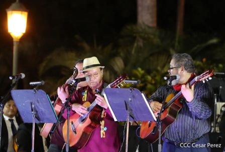 Homenaje musical a Armando Manzanero en la Plaza de la Revolución