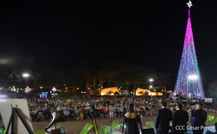 Homenaje musical a Armando Manzanero en la Plaza de la Revolución