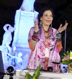 Encuentro del Presidente Daniel  y la Compañera Rosario con las Familias de nuestra Nicaragua Bendita 