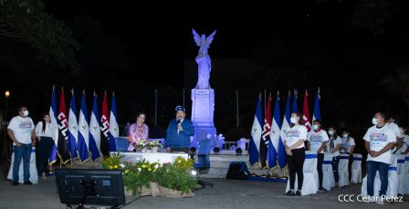 Encuentro del Presidente Daniel  y la Compañera Rosario con las Familias de nuestra Nicaragua Bendita 