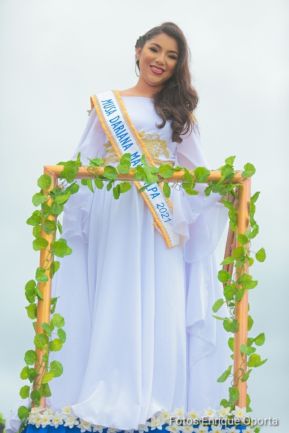 Nicaragua conmemora 154 aniversario del natalicio del poeta Rubén Darío 