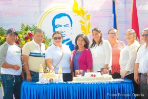 Nicaragua conmemora 154 aniversario del natalicio del poeta Rubén Darío 
