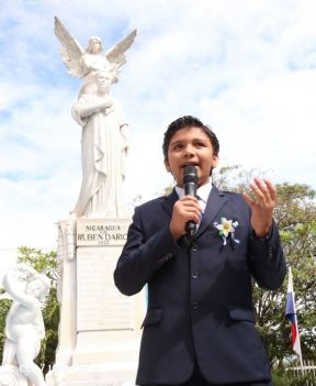 Nicaragua conmemora 154 aniversario del natalicio del poeta Rubén Darío 