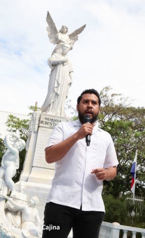 Nicaragua conmemora 154 aniversario del natalicio del poeta Rubén Darío 