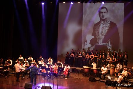 Poesía musicalizada “De Martí a Darío