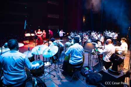 Poesía musicalizada “De Martí a Darío