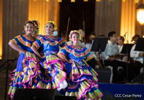 Celebran 169 años de la Novia del Xolotlán con espectacular serenata