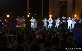 Celebran 169 años de la Novia del Xolotlán con espectacular serenata