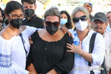 Homenaje al cronista deportivo Pepe Ruiz