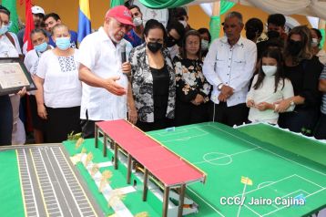 Homenaje al cronista deportivo Pepe Ruiz