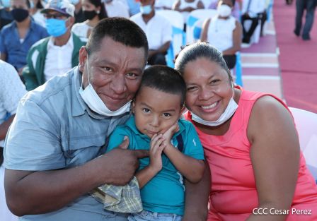 Cuatrocientas parejas se dieron el “Si… Acepto” en ocasión del Día del Amor y la Amistad