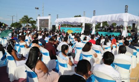 Cuatrocientas parejas se dieron el “Si… Acepto” en ocasión del Día del Amor y la Amistad