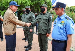 ¡Sandino vive, la lucha por el amor, por la justicia sigue!