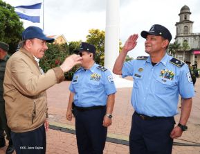 ¡Sandino vive, la lucha por el amor, por la justicia sigue!