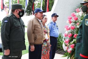 ¡Sandino vive, la lucha por el amor, por la justicia sigue!