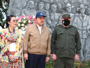 ¡Sandino vive, la lucha por el amor, por la justicia sigue!