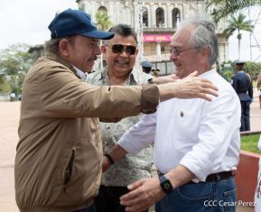 ¡Sandino vive, la lucha por el amor, por la justicia sigue!