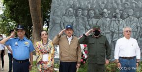 ¡Sandino vive, la lucha por el amor, por la justicia sigue!