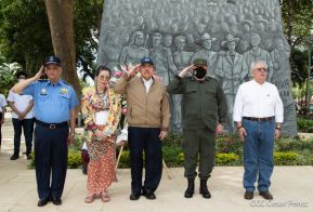 ¡Sandino vive, la lucha por el amor, por la justicia sigue!