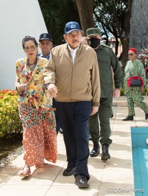 ¡Sandino vive, la lucha por el amor, por la justicia sigue!