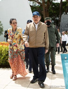 ¡Sandino vive, la lucha por el amor, por la justicia sigue!