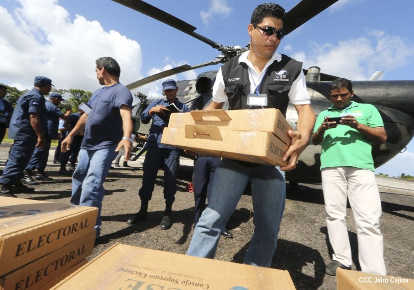 Arriba a la Costa Caribe material electoral