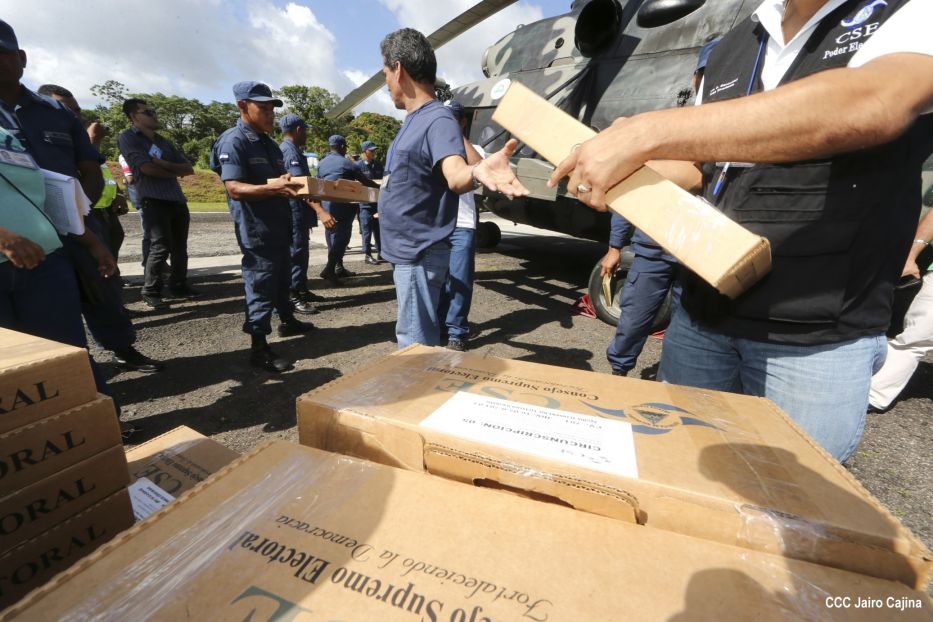 Arriba a la Costa Caribe material electoral