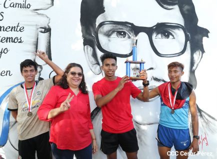 Conmemorando a ese Heroico Monimbó