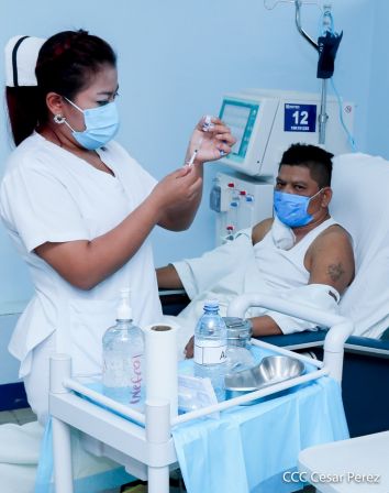 Primera jornada de vacunación voluntaria contra la Covid-19 en Nicaragua