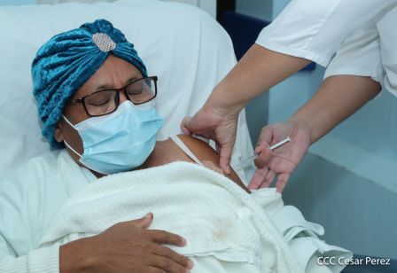 Primera jornada de vacunación voluntaria contra la Covid-19 en Nicaragua